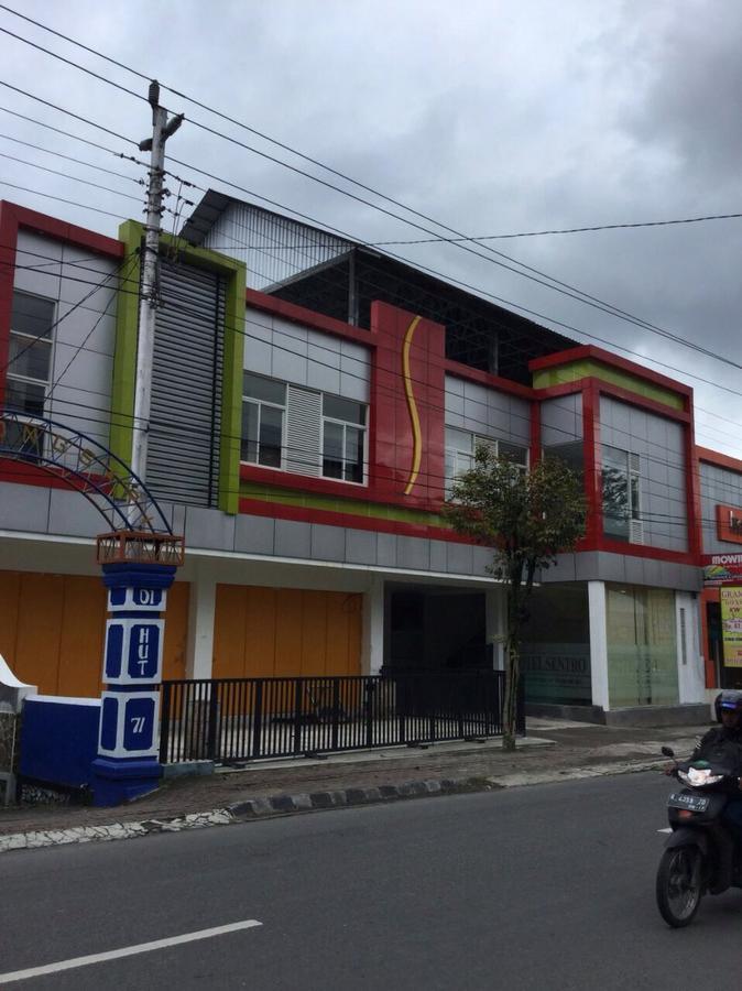 Sentro Hotel Wonosobo Εξωτερικό φωτογραφία